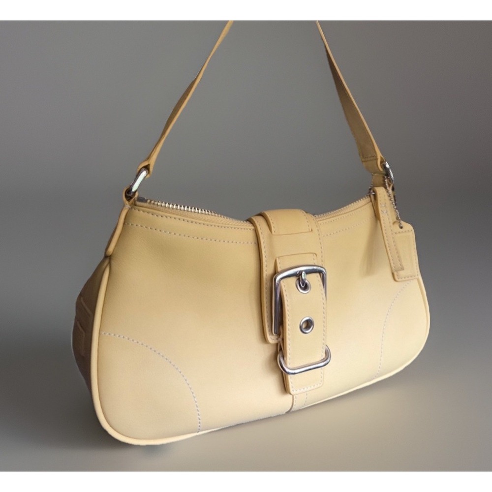 Coach Soho Buckle Bag Butter Light Yellow Leather Baguette Shoulder Bag E0407540
